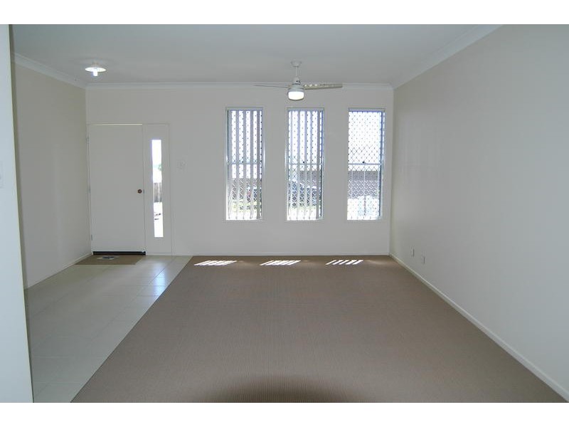 32 Tulip Street, Yamanto QLD 4305